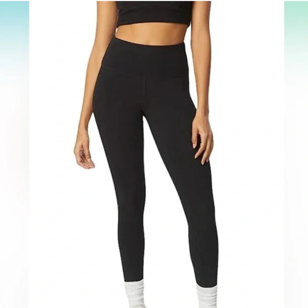 🤍🤍Bandier x Sincerely Jules The Meadow Legging XS Black